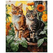 Два полосатых котика среди подсолнухов